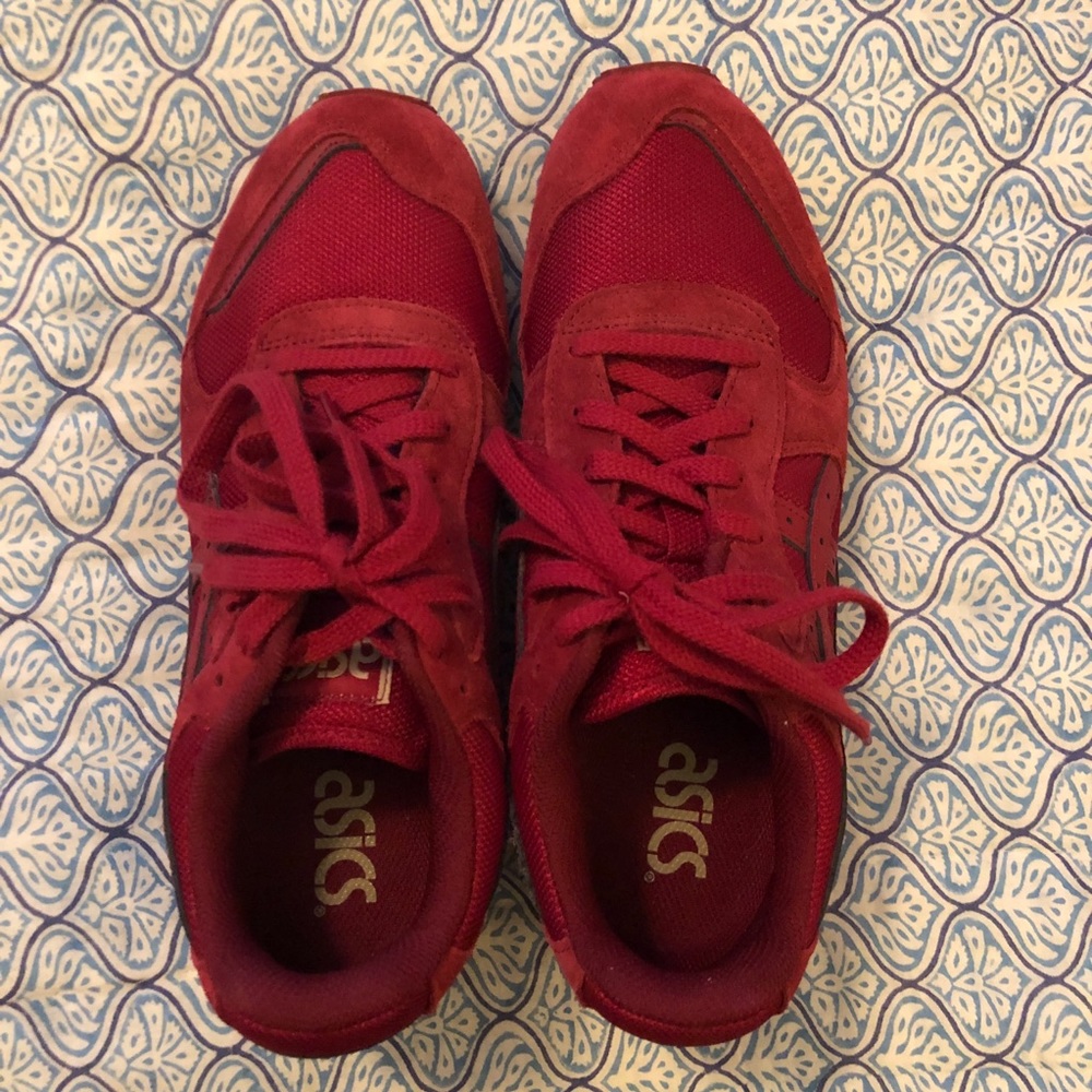 ASICS red tennis shoes